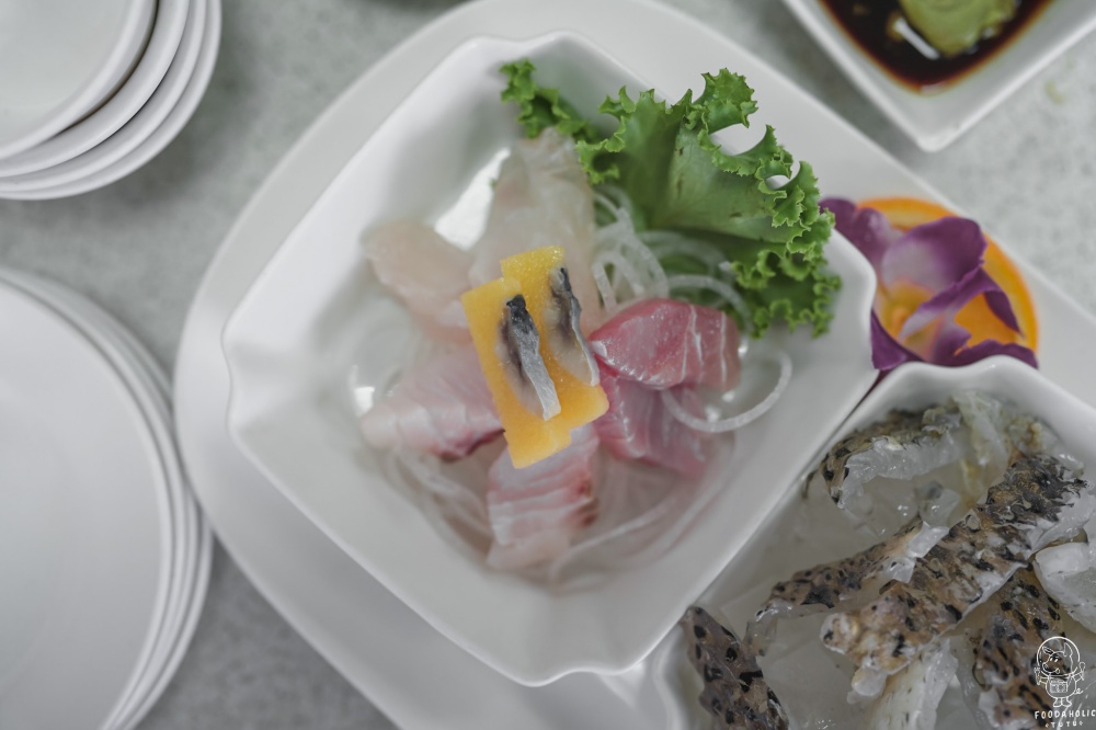 嘉賓海鮮川菜館綜合生魚片