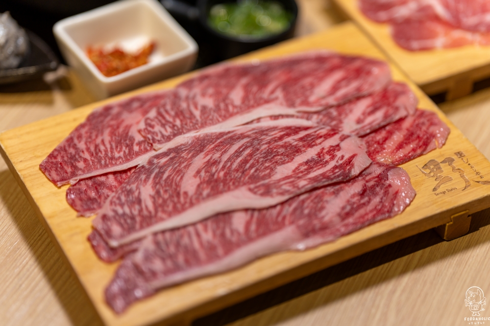 野人火鍋花蓮店日本和牛上蓋肉 180g