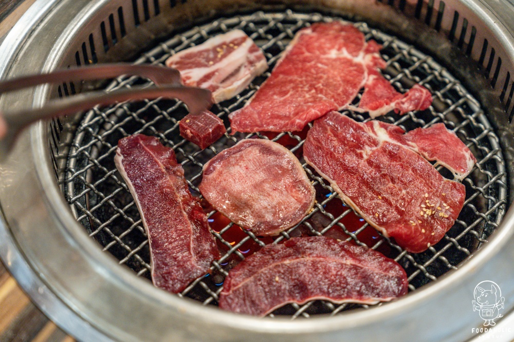 赤物日式燒肉美國精修牛舌、霜降翼板牛