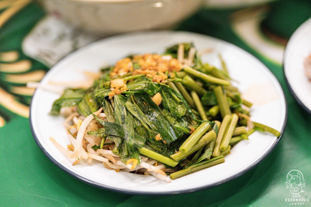 大城老船麵台東店蒜香拌菜