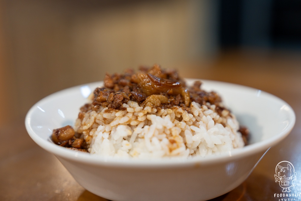 『金名麵館』滷肉飯