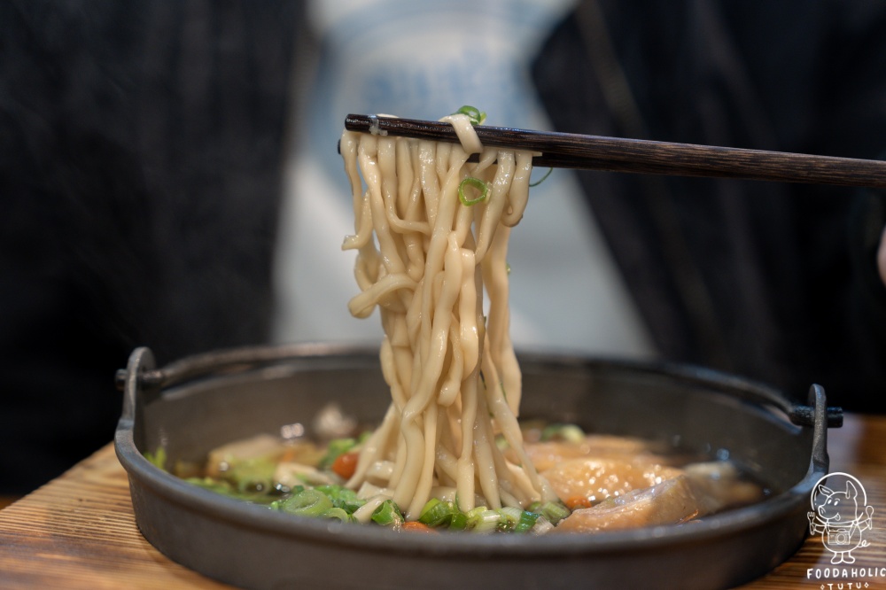 『金名麵館』十全雞湯麵(有肉)