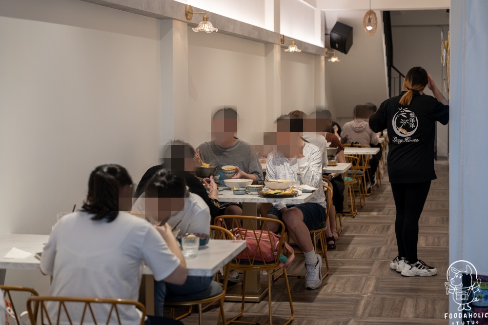 懶洋洋南洋料理一樓環境