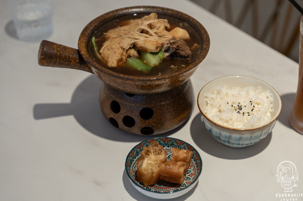 『懶洋洋南洋料理』這是馬來西亞肉骨茶 B套餐