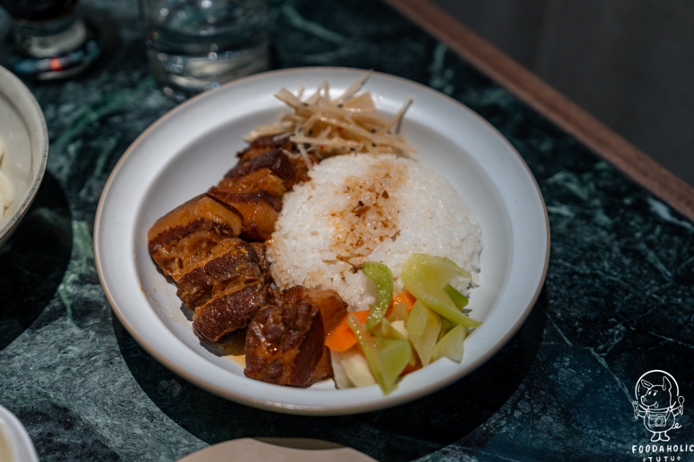 『方方家』二姐控肉飯