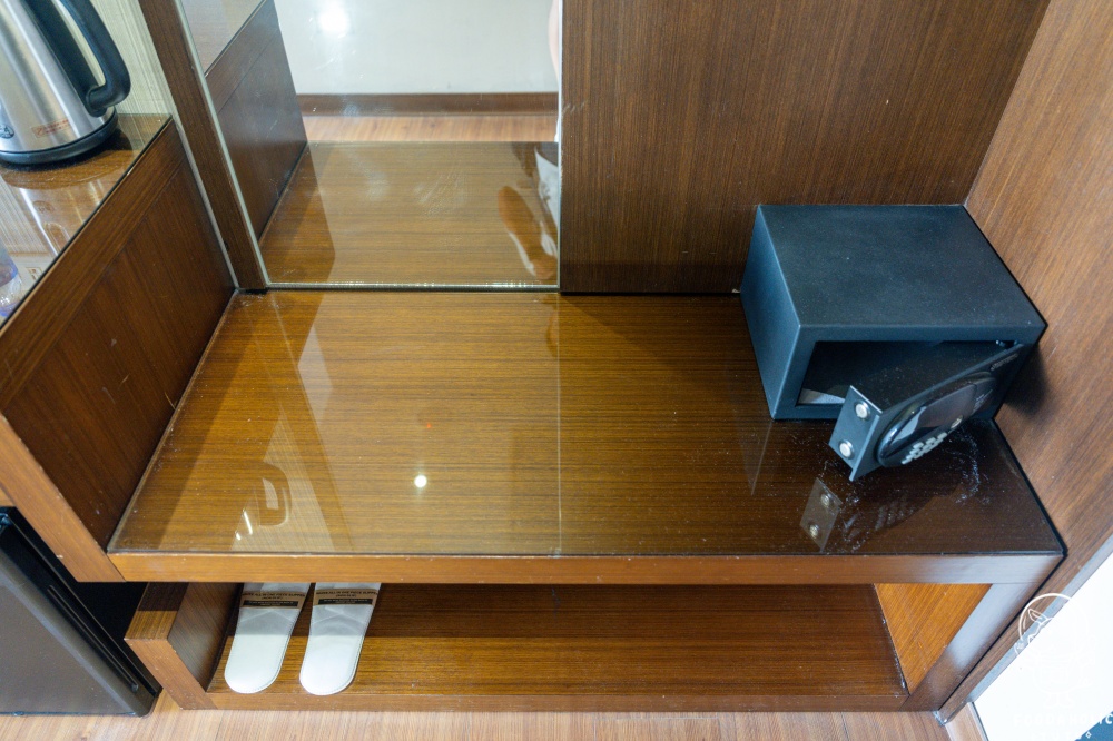 『雀客藏居 花蓮林森』經典雙人客房臥房空間