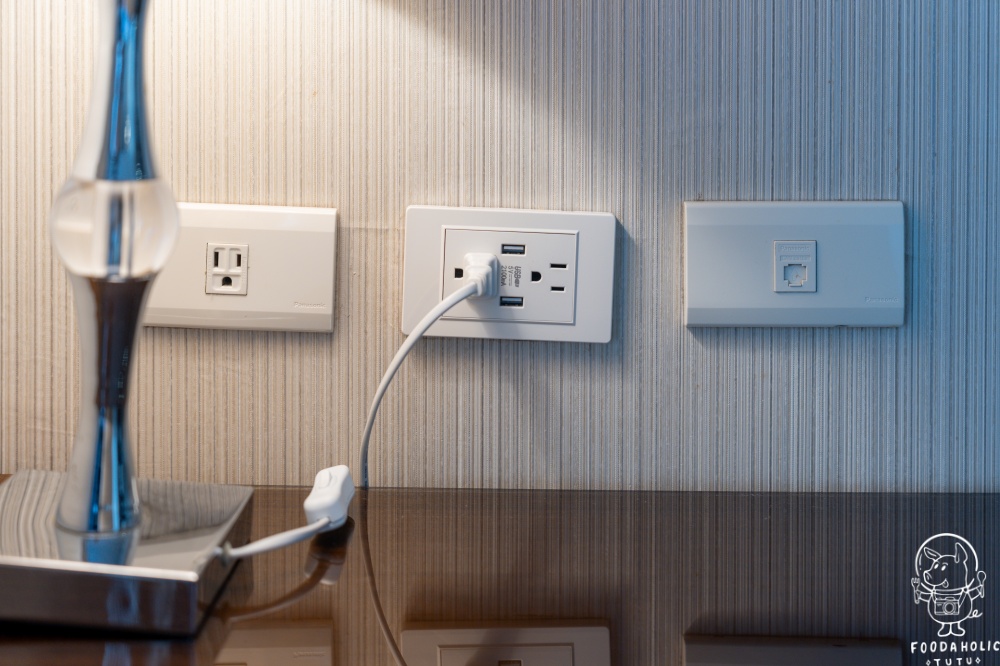 『雀客藏居 花蓮林森』經典雙人客房臥房空間