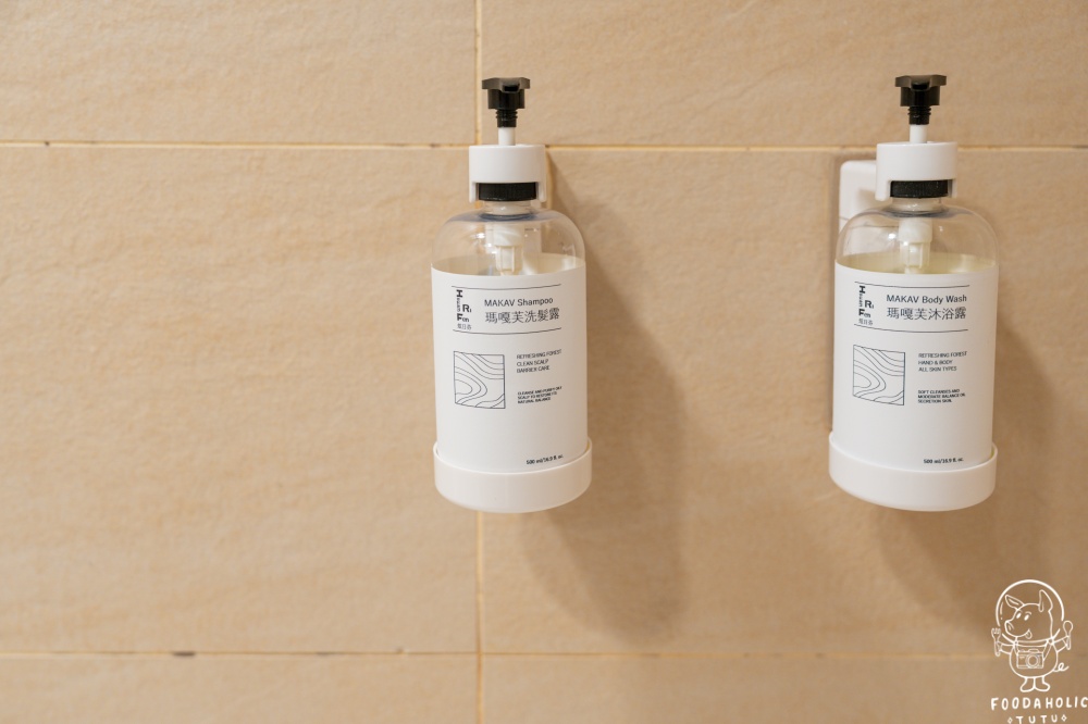 『雀客藏居 花蓮林森』經典雙人客房浴室空間