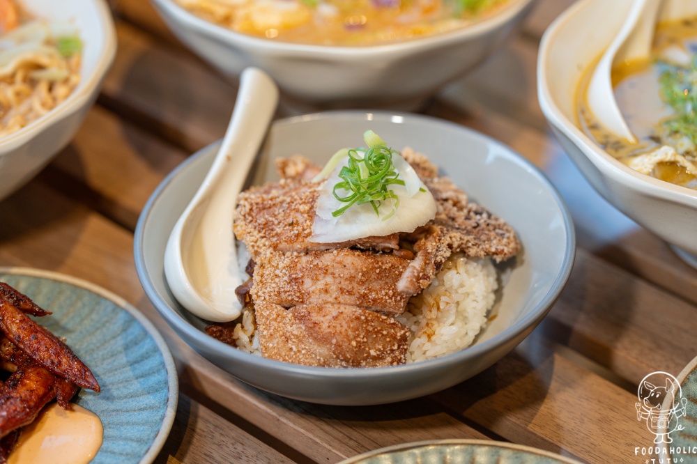 『倆伴』排骨飯