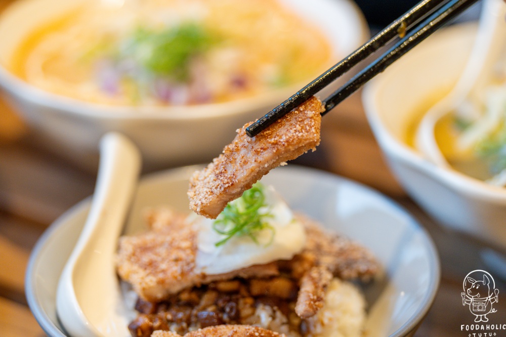 『倆伴』排骨飯