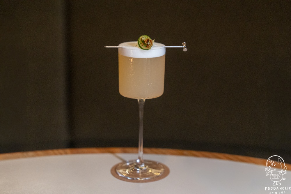 『Petit Petit Coffee & Bar』白茶
