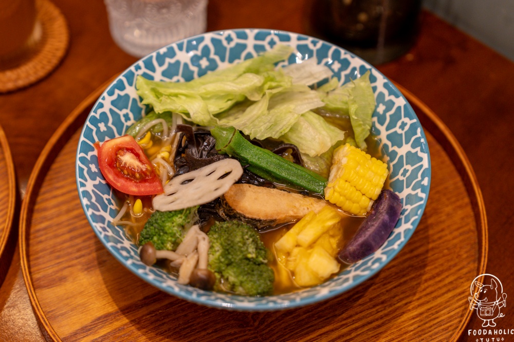 『素南洋蔬食料理』亞參叻沙麵