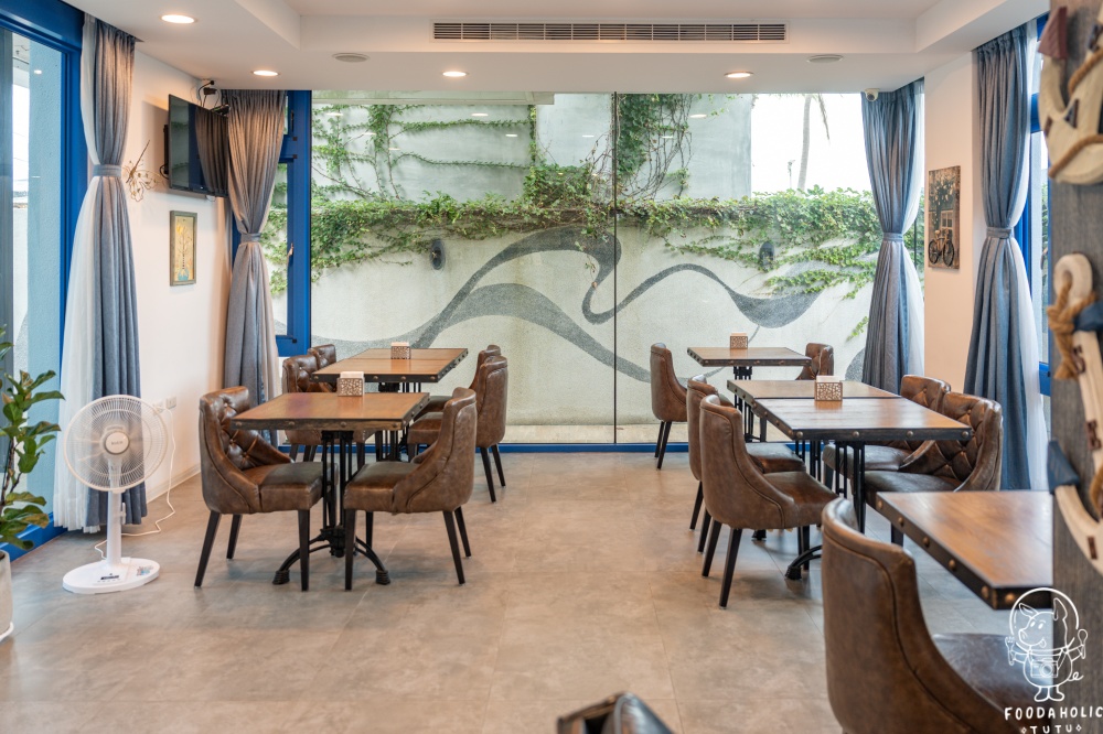 『S.E.A. 藍海曙光民宿』大廳 (1F)