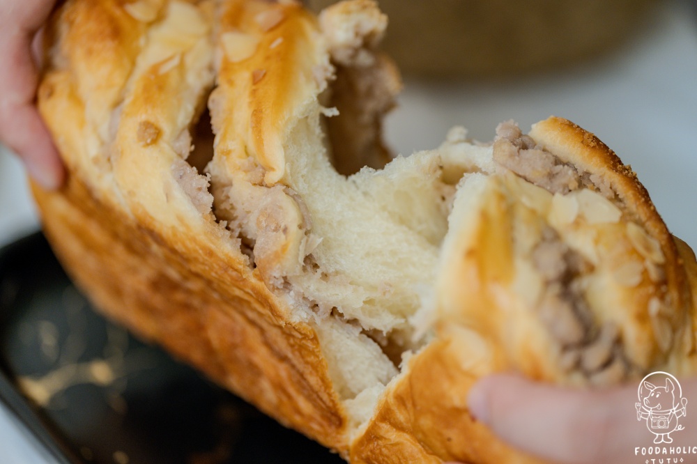 『胖叔叔烘焙屋』芋泥手撕吐司