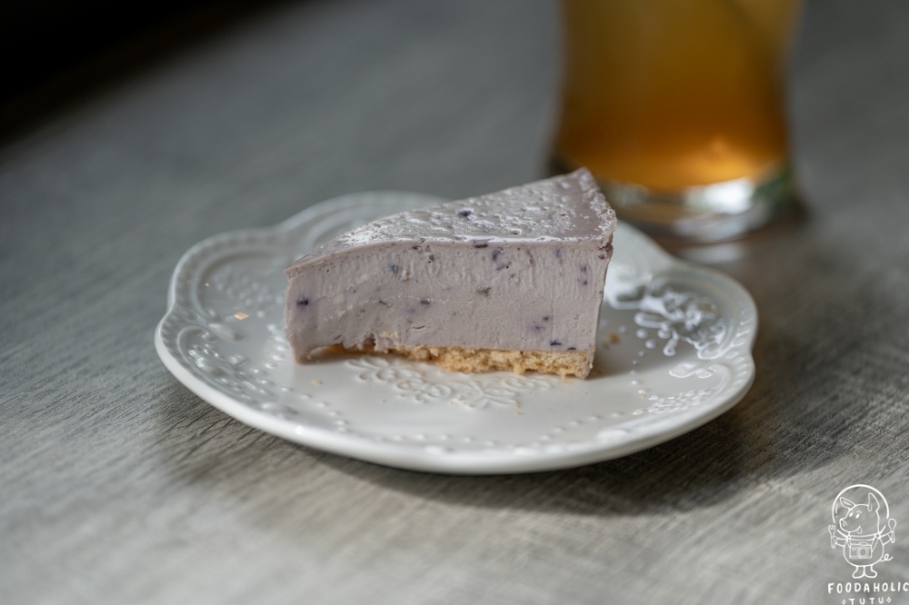 『百艾重乳酪蛋糕』小藍莓重乳酪蛋糕