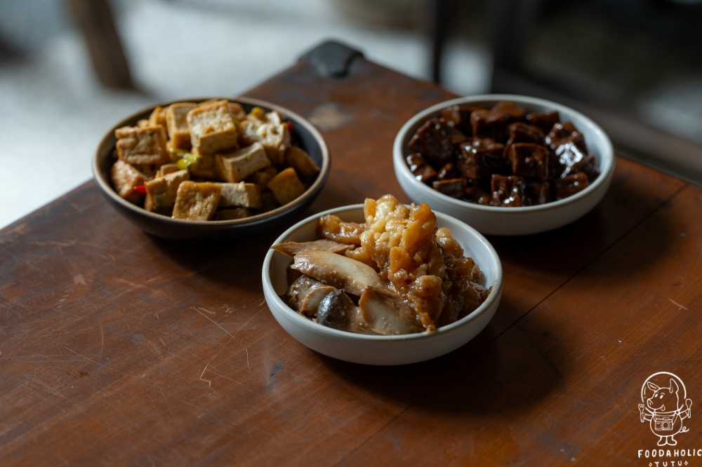 『島東譯電所』三喜拼盤