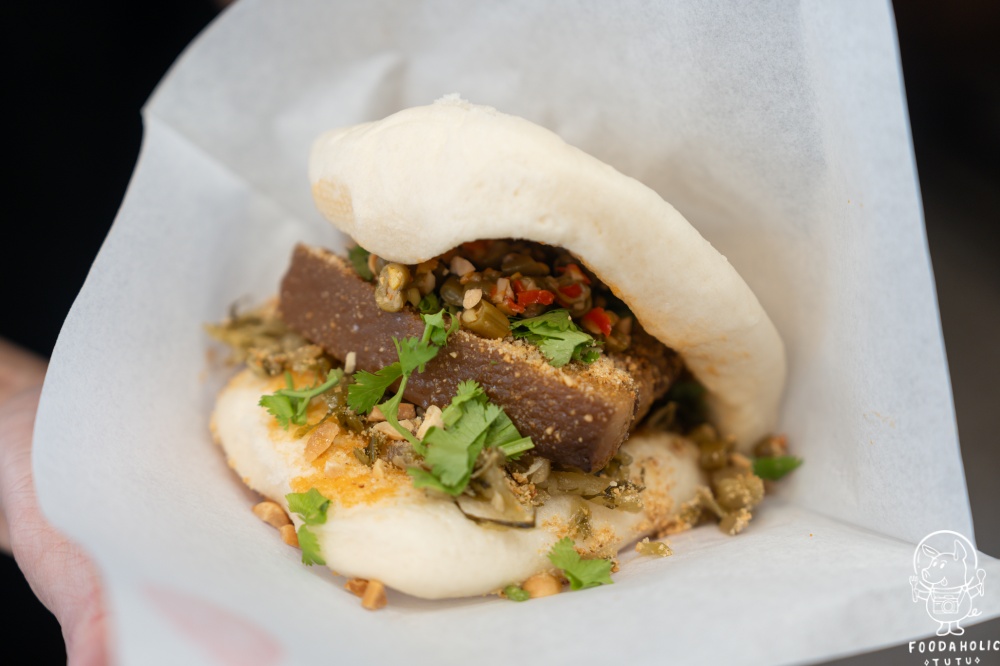 『百利刈包』酸豆辣椒刈包