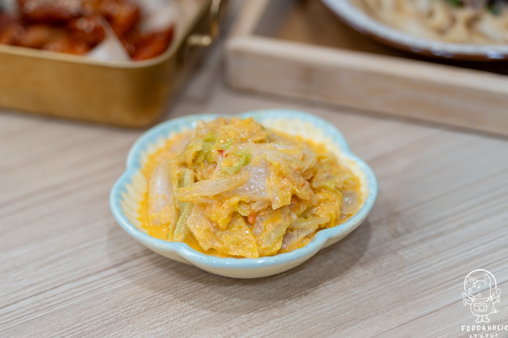 『削削麵』黃金泡菜