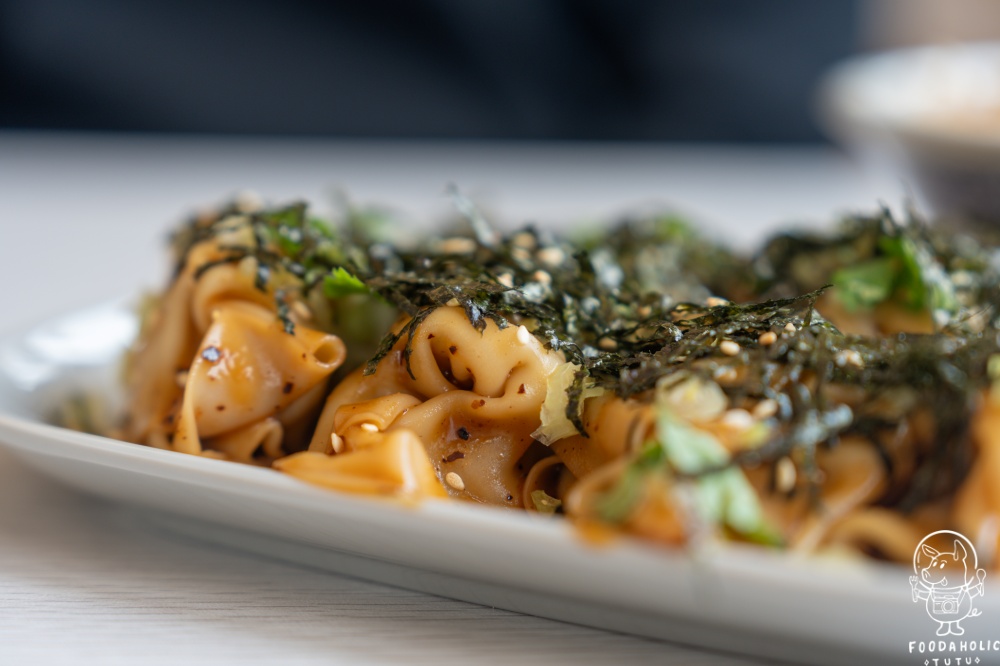 『十六食堂』紅油炒手