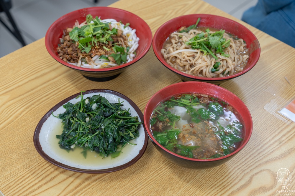 「花東雄麵館」餐點推薦
