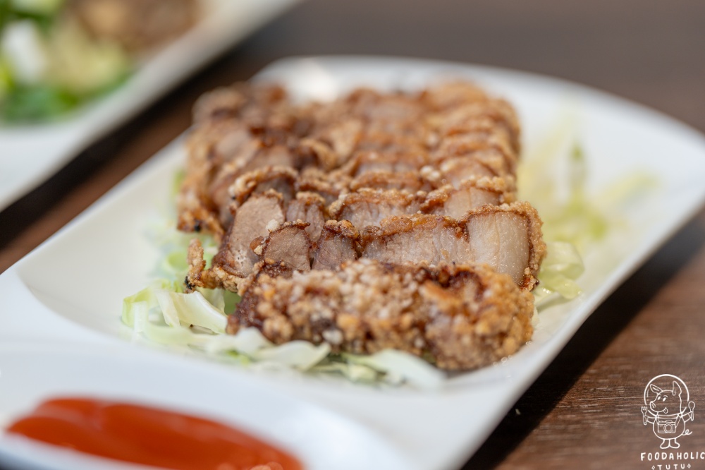 『招弟大飯店』炸紅燒肉